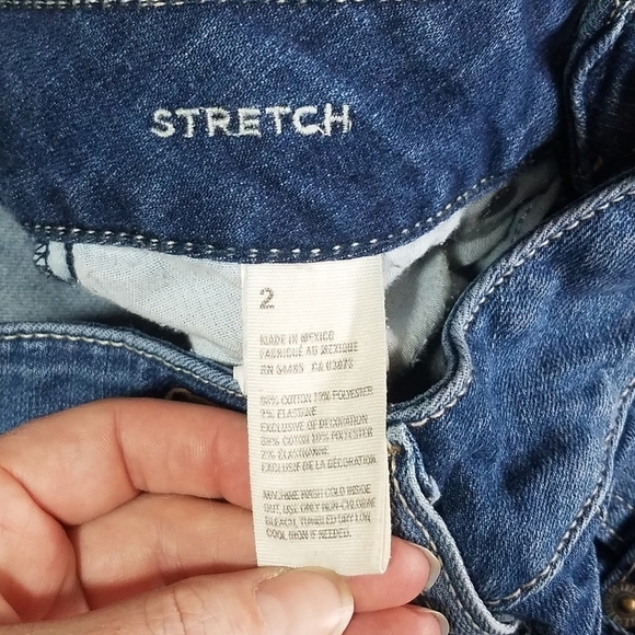 American Eagle Stretch Jean Shorts 2 - Picture 3 of 4